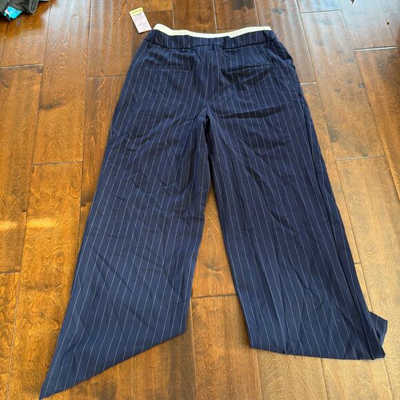 Wild Fable Wide Leg Boxer Trouser High Rise Blue PInstripe NEW Size Small - Picture 8 of 8